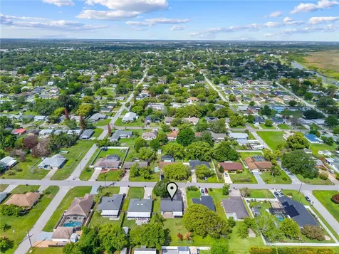 325 Minnesota Avenue St Cloud FL 34769