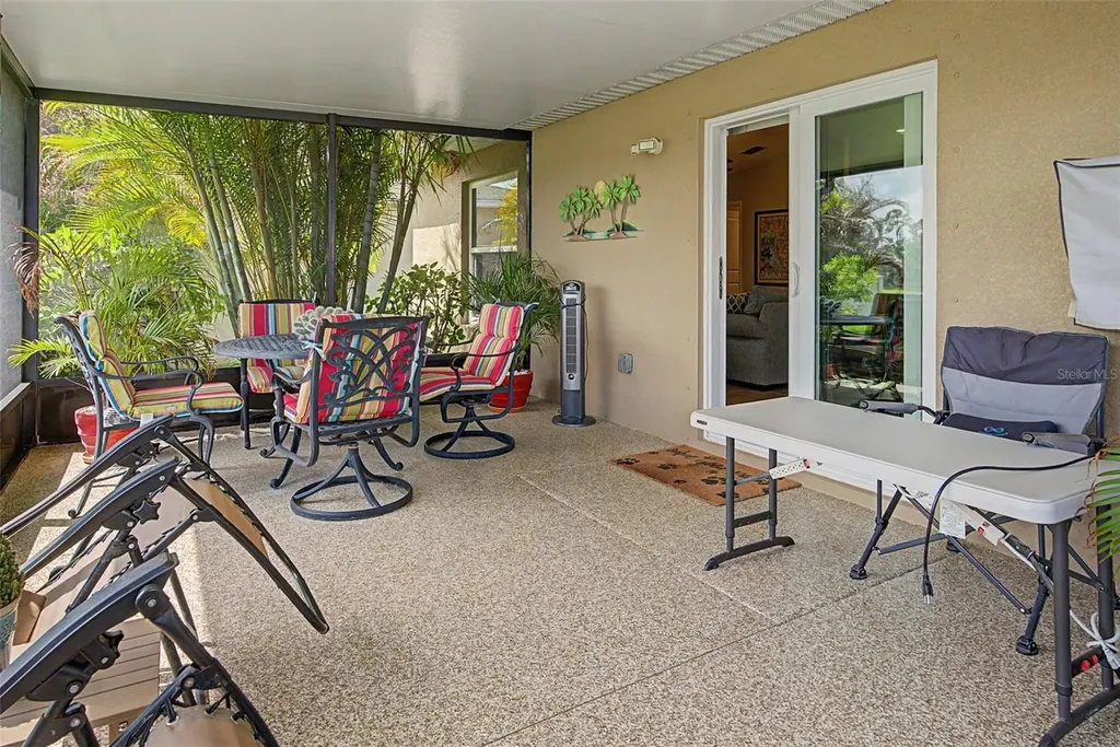 17132 White Mangrove Drive Wimauma FL 33598
