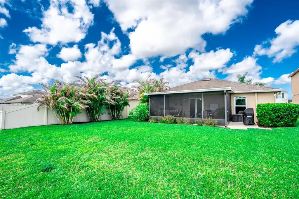 17132 White Mangrove Drive Wimauma FL 33598
