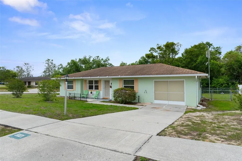 5121 Springwood Road Spring Hill FL 34609