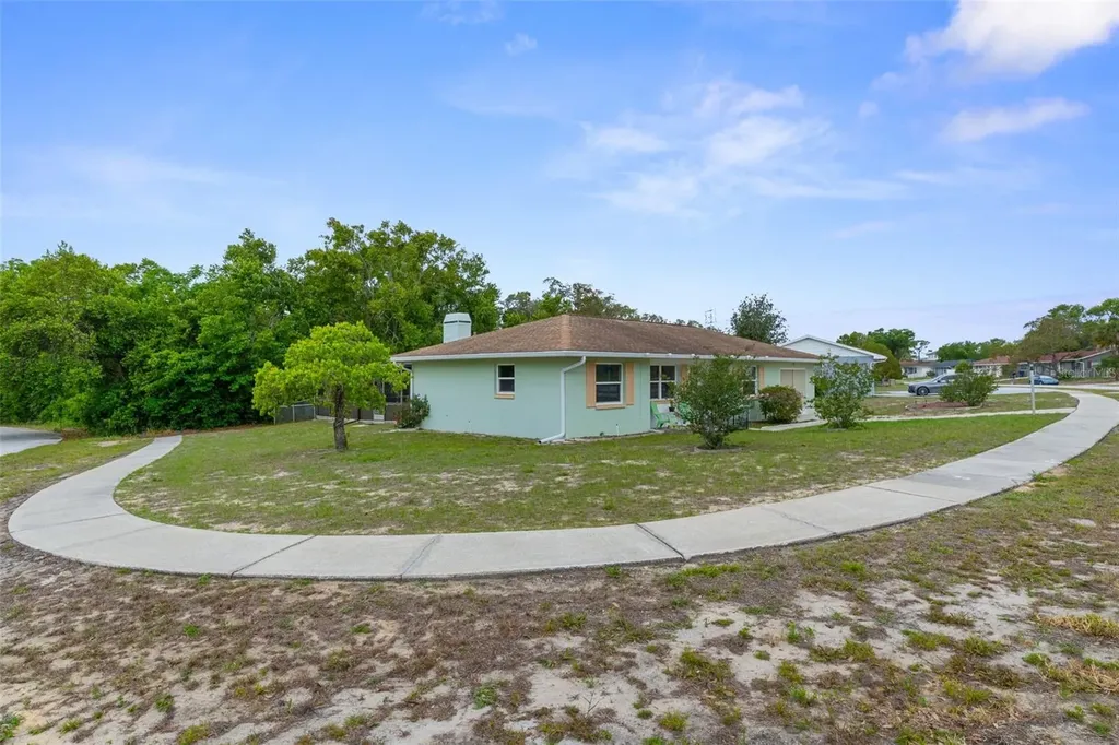 5121 Springwood Road Spring Hill FL 34609