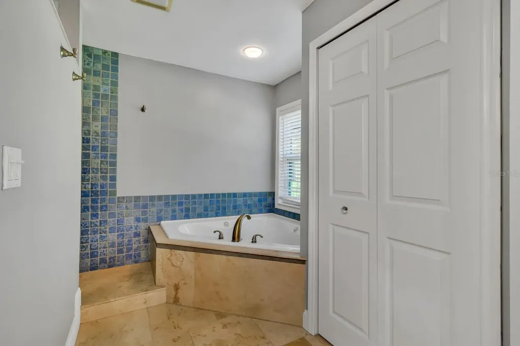 2619 W Ponkan Road Apopka FL 32712