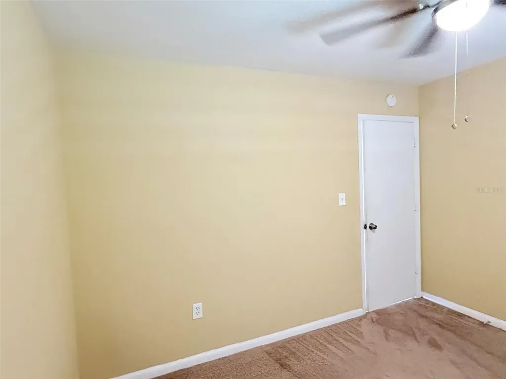 2615 E Curtis Street Tampa FL 33610