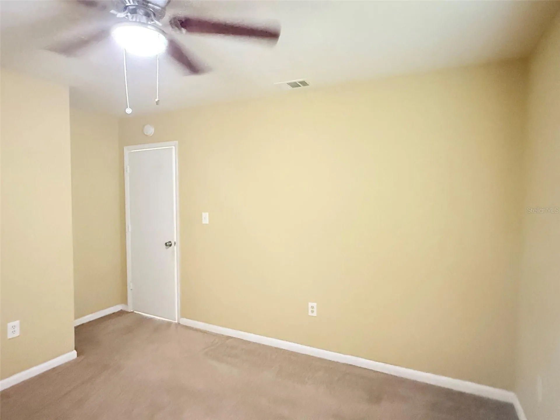 2615 E Curtis Street Tampa FL 33610