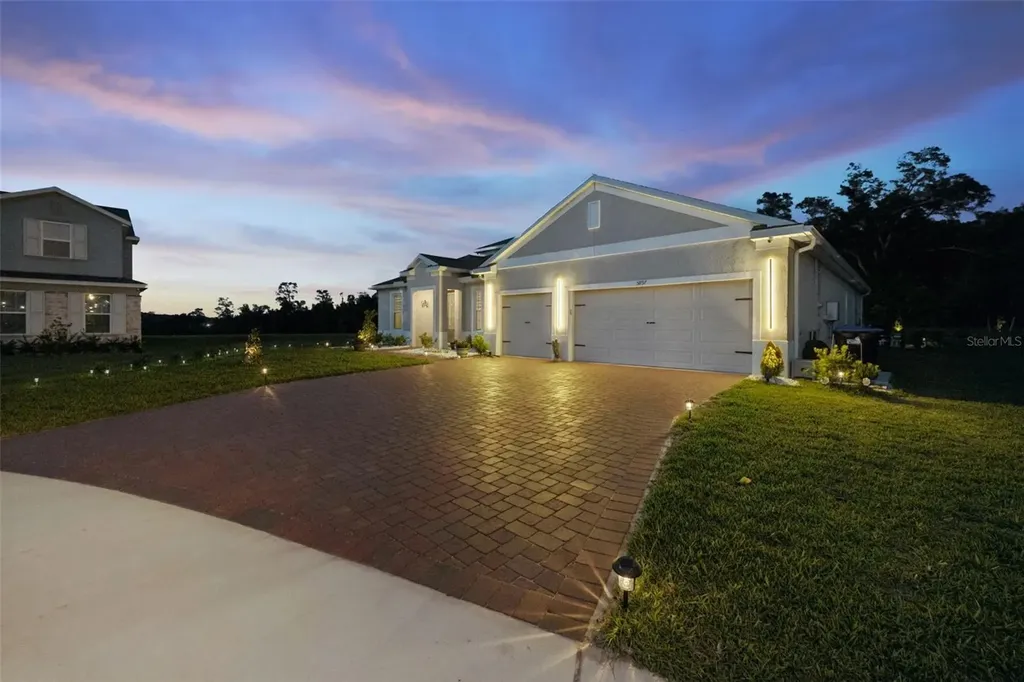 5897 Sierra Crown Street Mount Dora FL 32757