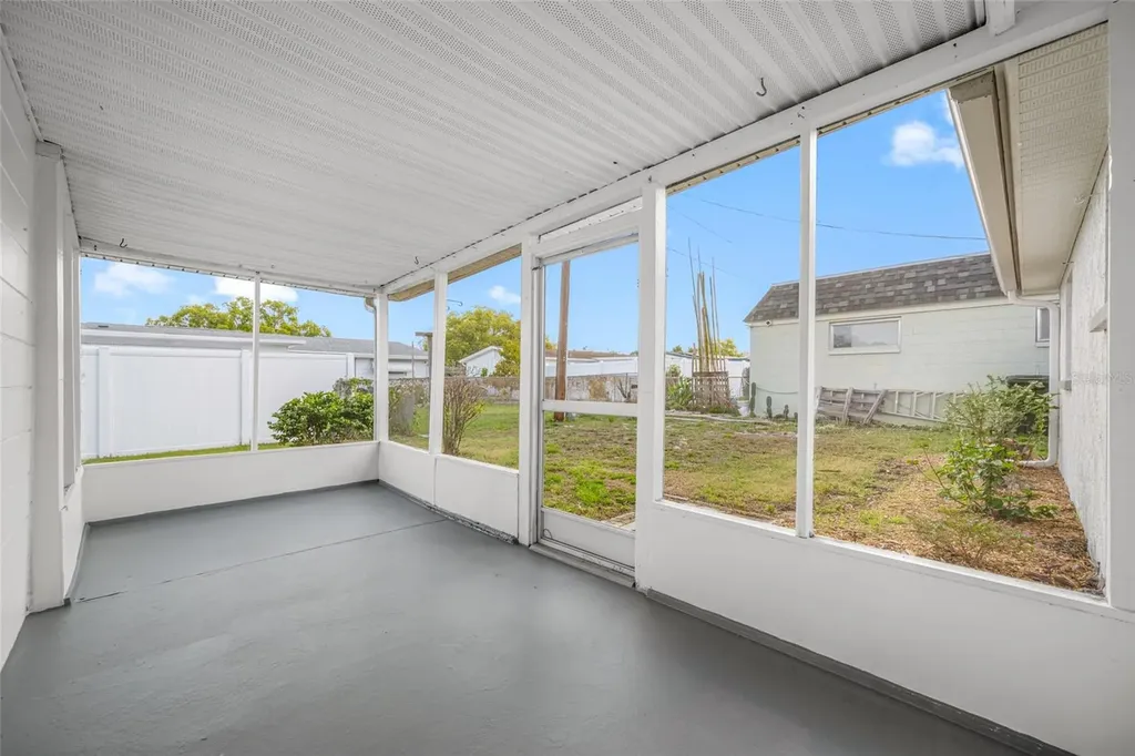 5027 Manor Drive New Port Richey FL 34652