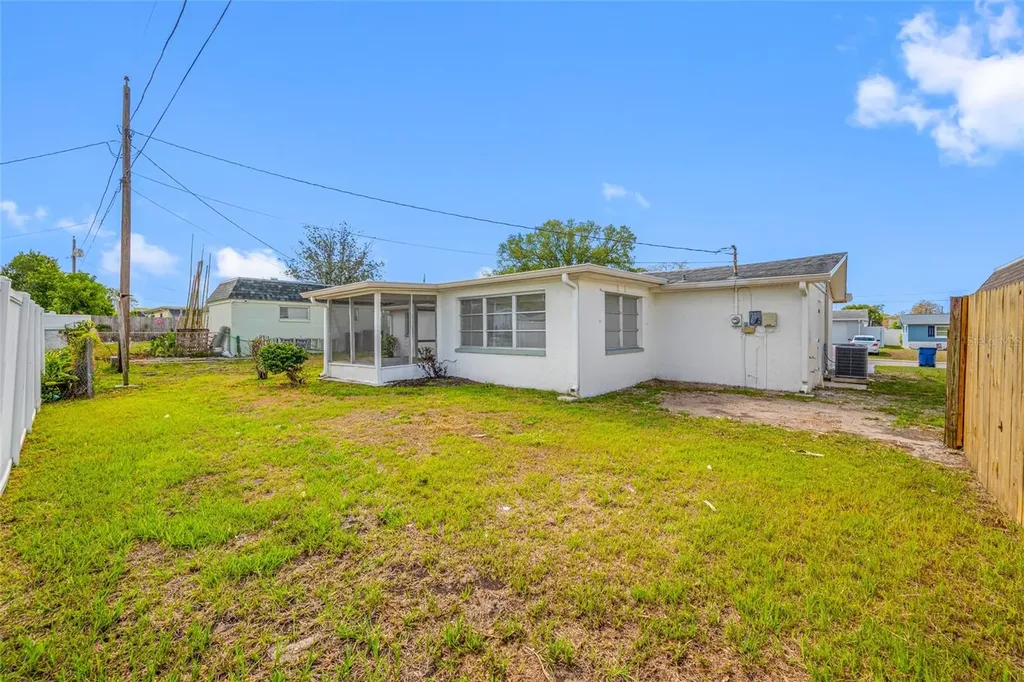 5027 Manor Drive New Port Richey FL 34652