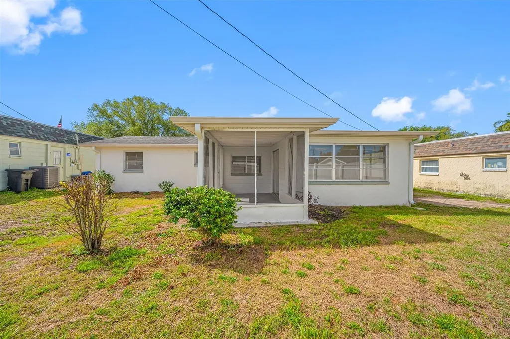 5027 Manor Drive New Port Richey FL 34652