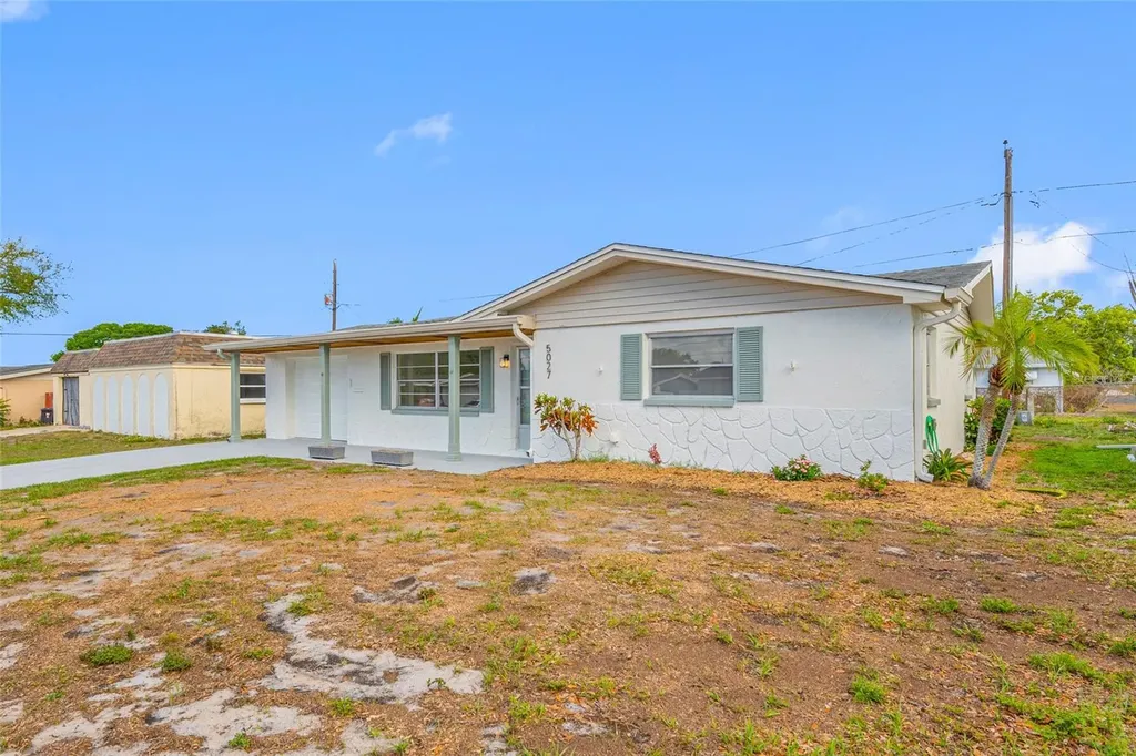 5027 Manor Drive New Port Richey FL 34652
