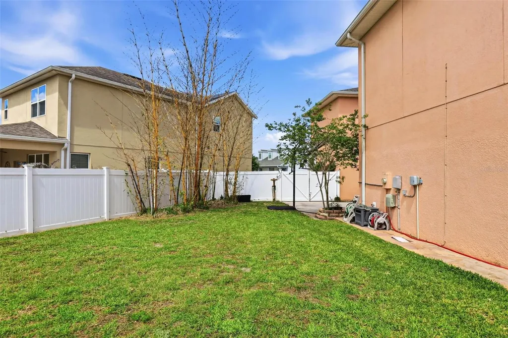 32550 Rapids Loop Wesley Chapel FL 33545