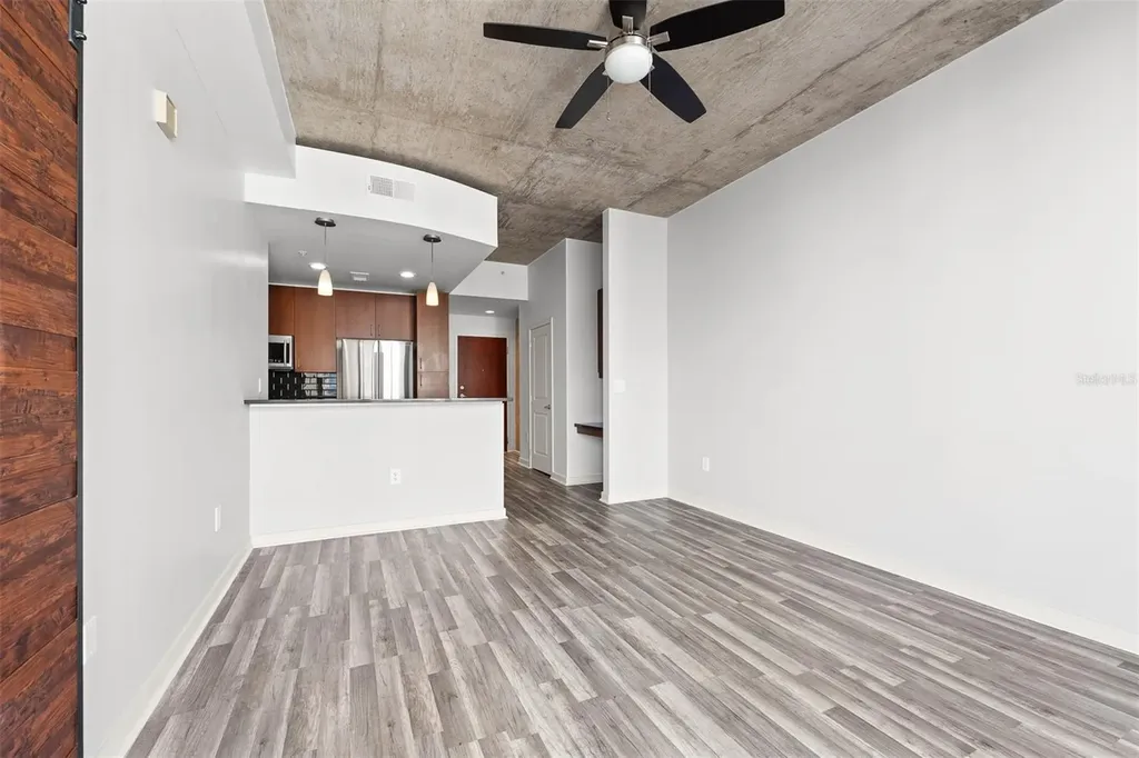 155 S Court Avenue Orlando FL 32801