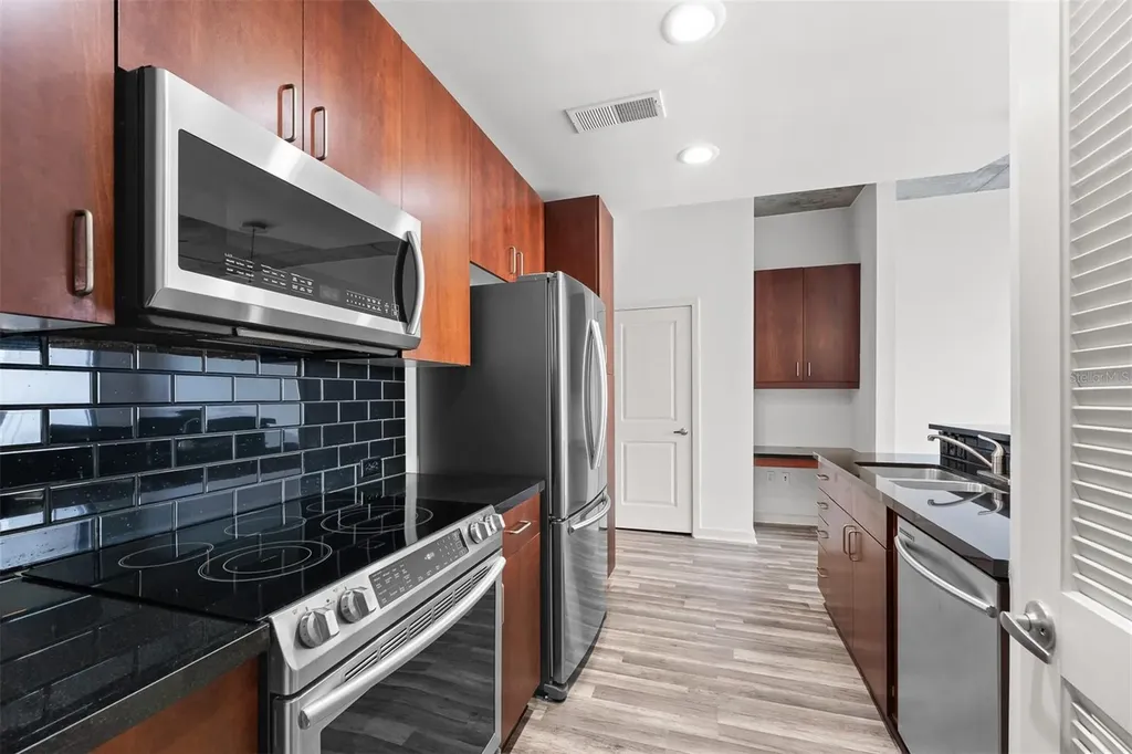 155 S Court Avenue Orlando FL 32801
