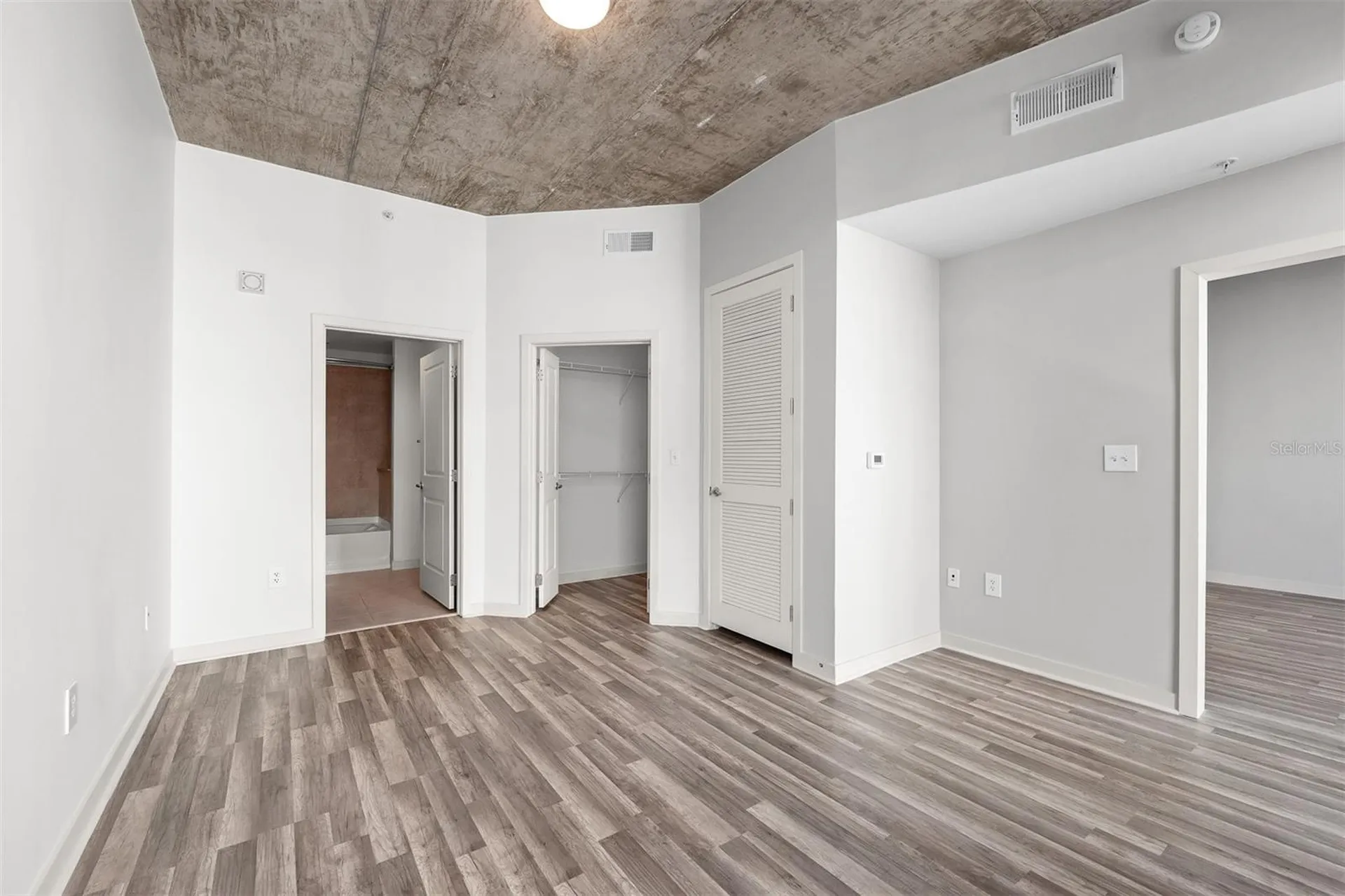 155 S Court Avenue Orlando FL 32801