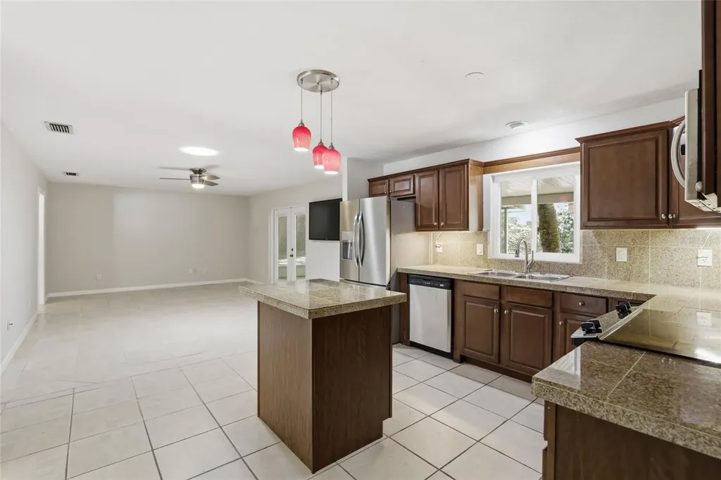 3623 NW 46th Place Gainesville FL 32605