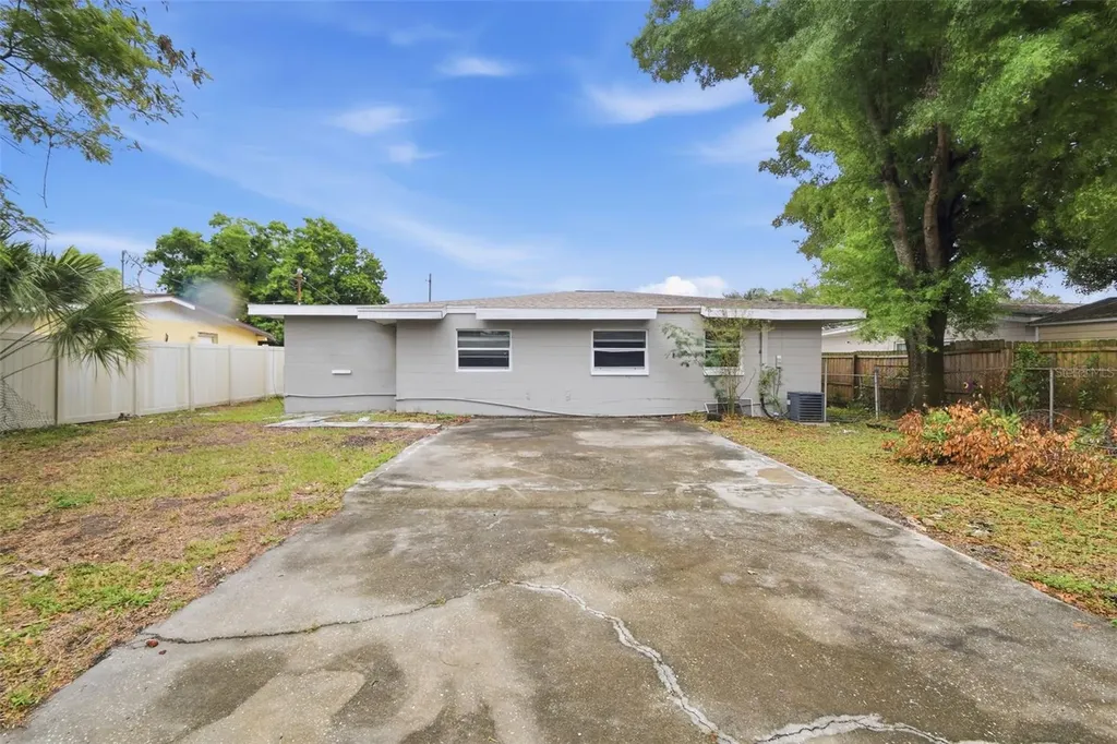 5209 S 80th Street Tampa FL 33619