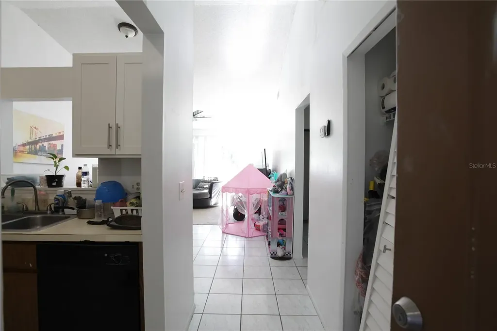 597 Bablonica Drive Orlando FL 32807