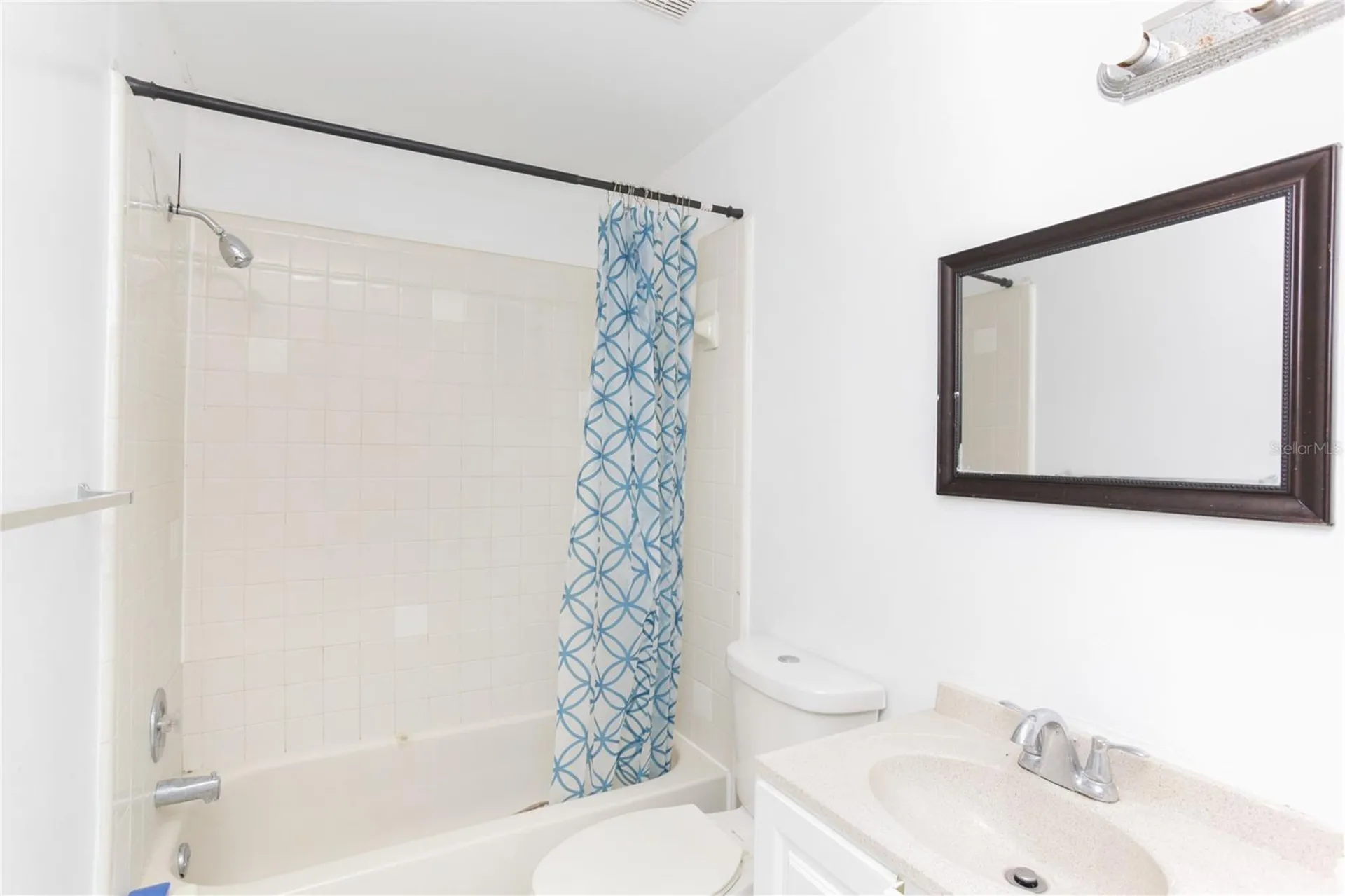 597 Bablonica Drive Orlando FL 32807