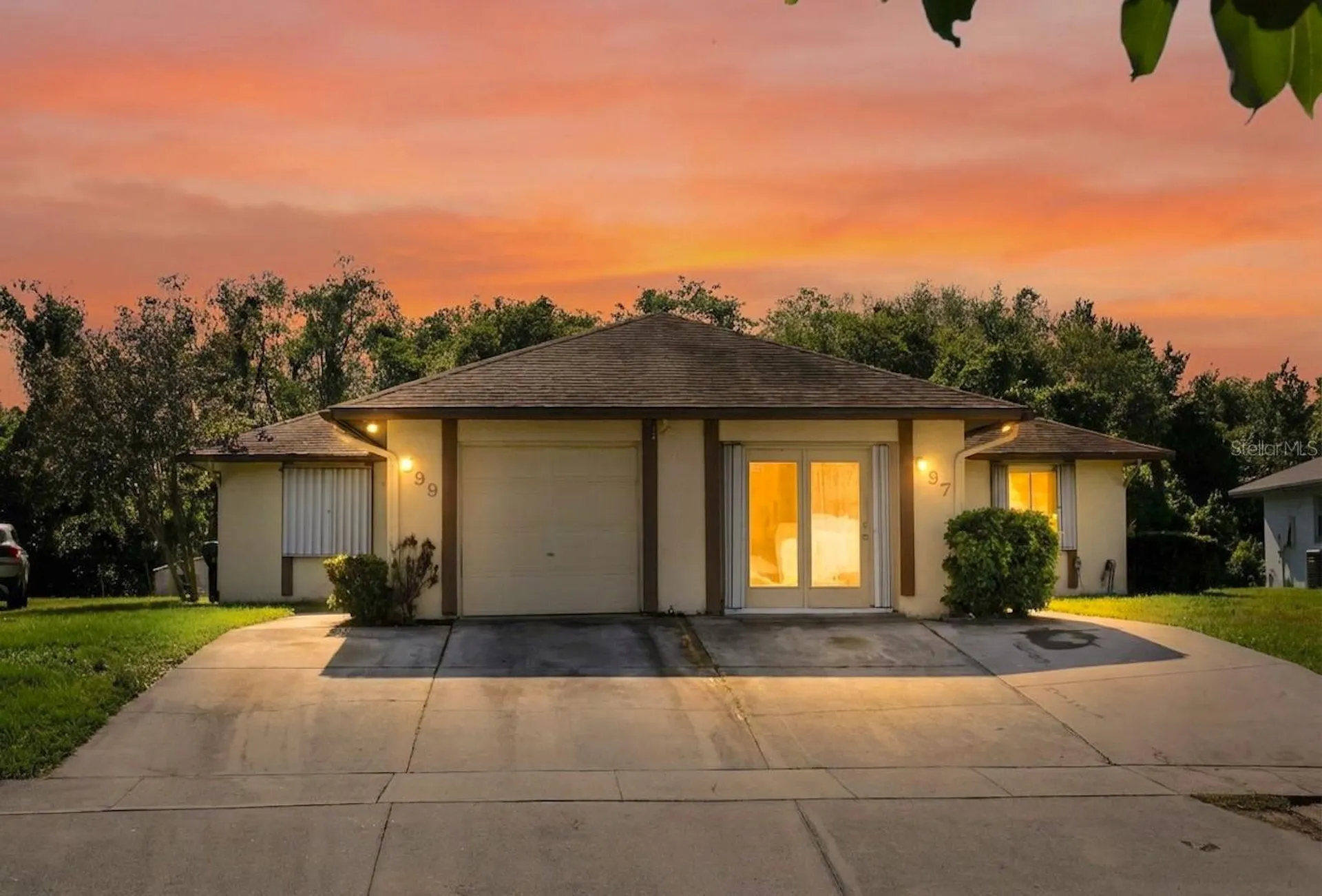 597 Bablonica Drive Orlando FL 32807