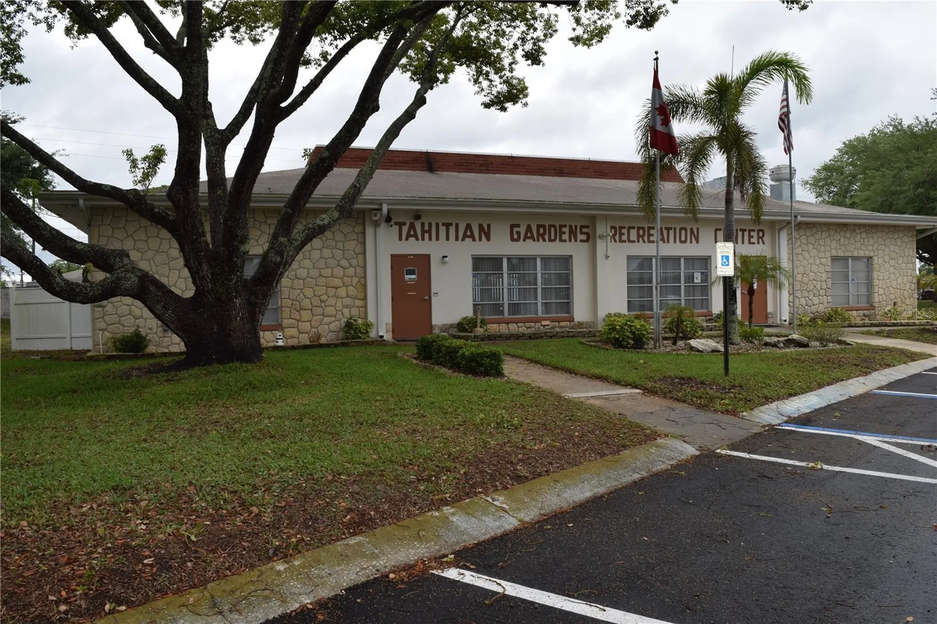 4357 Tahitian Gardens Circle Holiday FL 34691