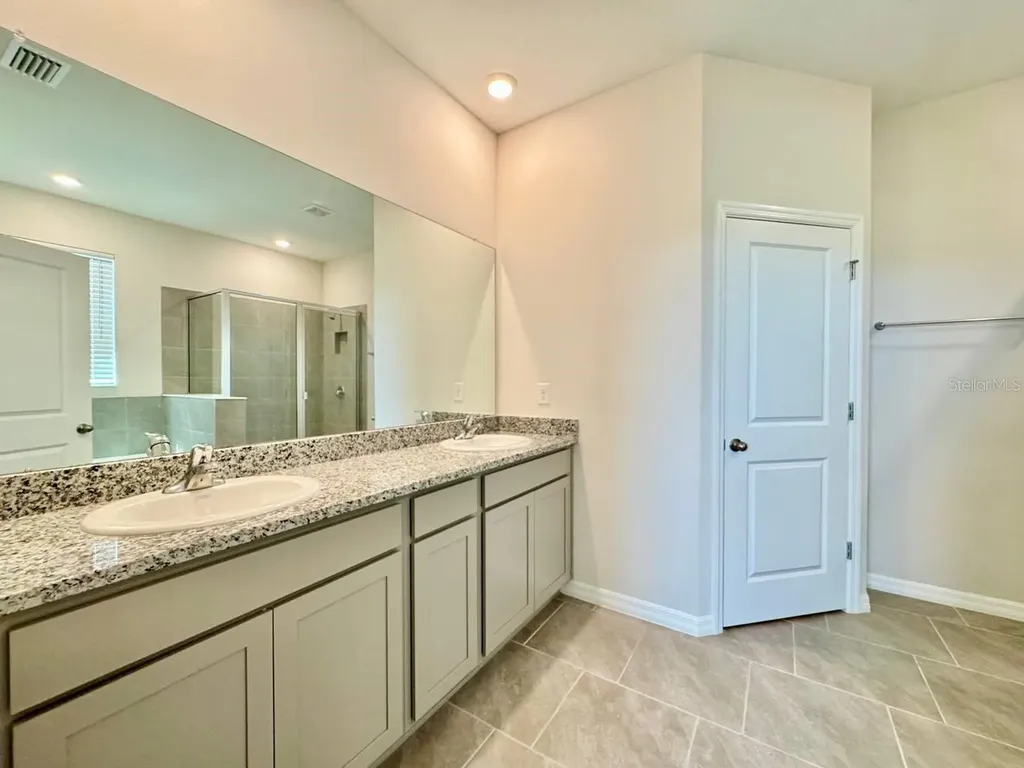 10959 Cotton Vale Place San Antonio FL 33576