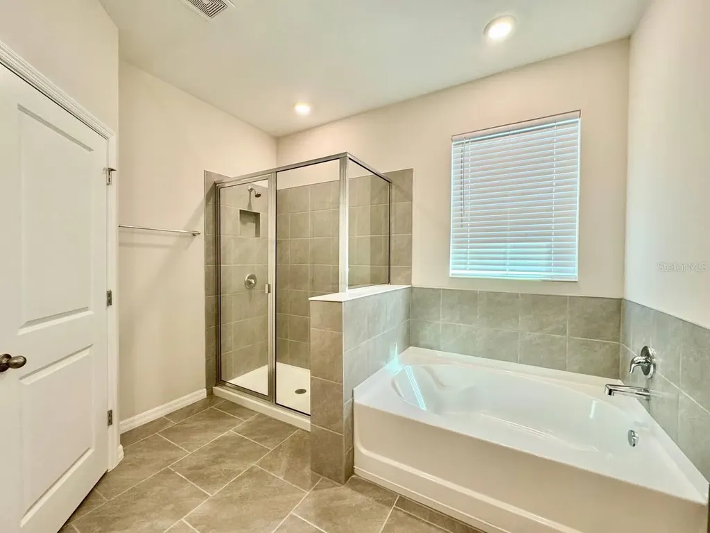 10959 Cotton Vale Place San Antonio FL 33576