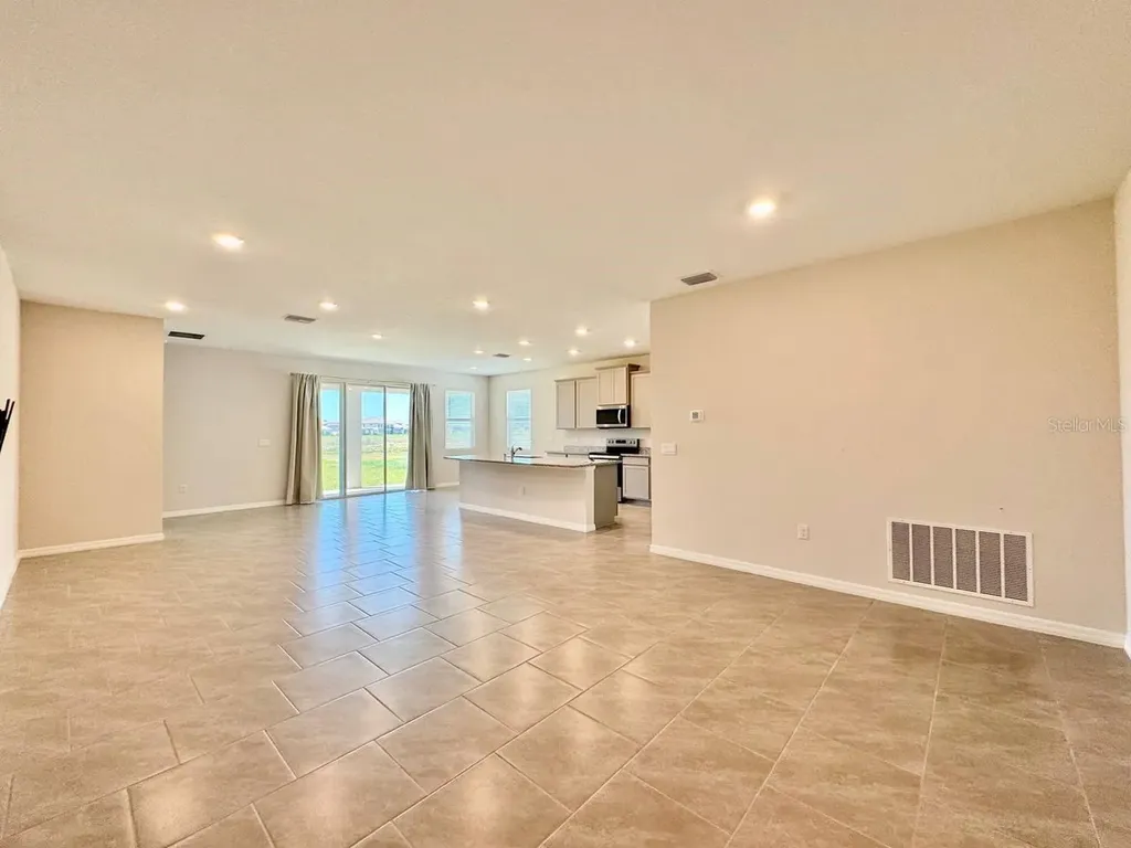 10959 Cotton Vale Place San Antonio FL 33576