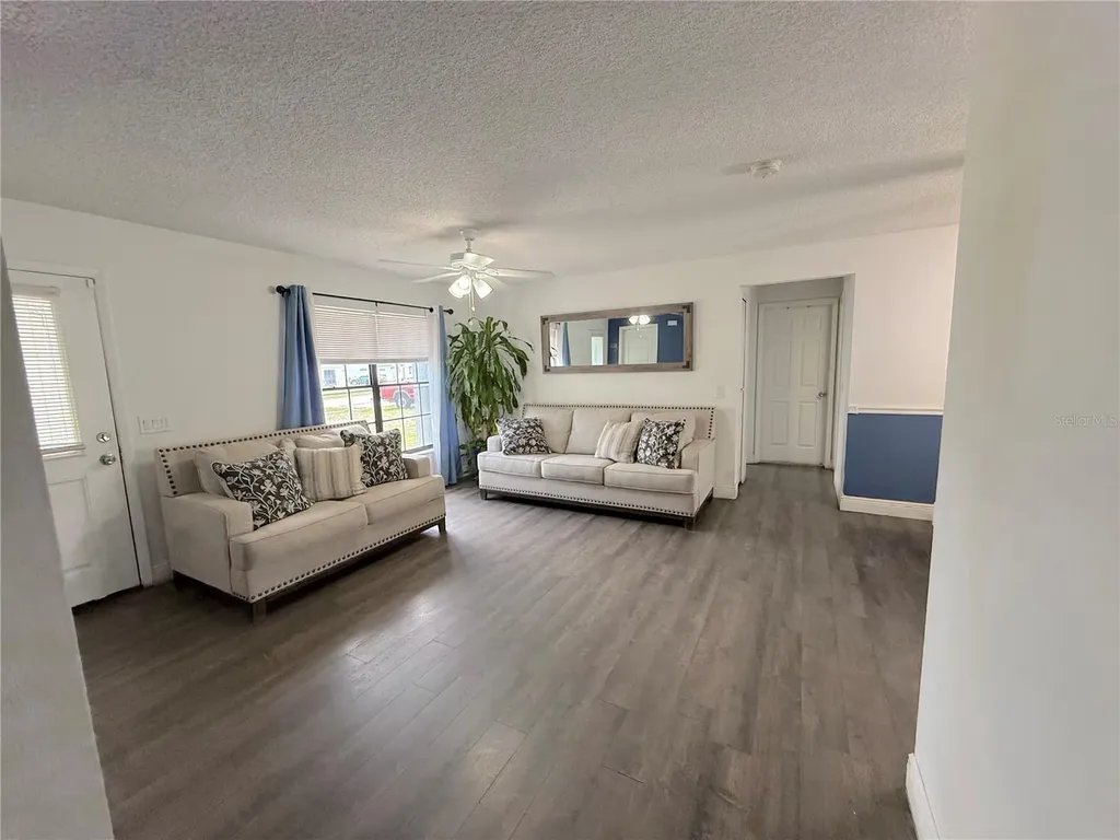1160 Manitoba Street Deltona FL 32725