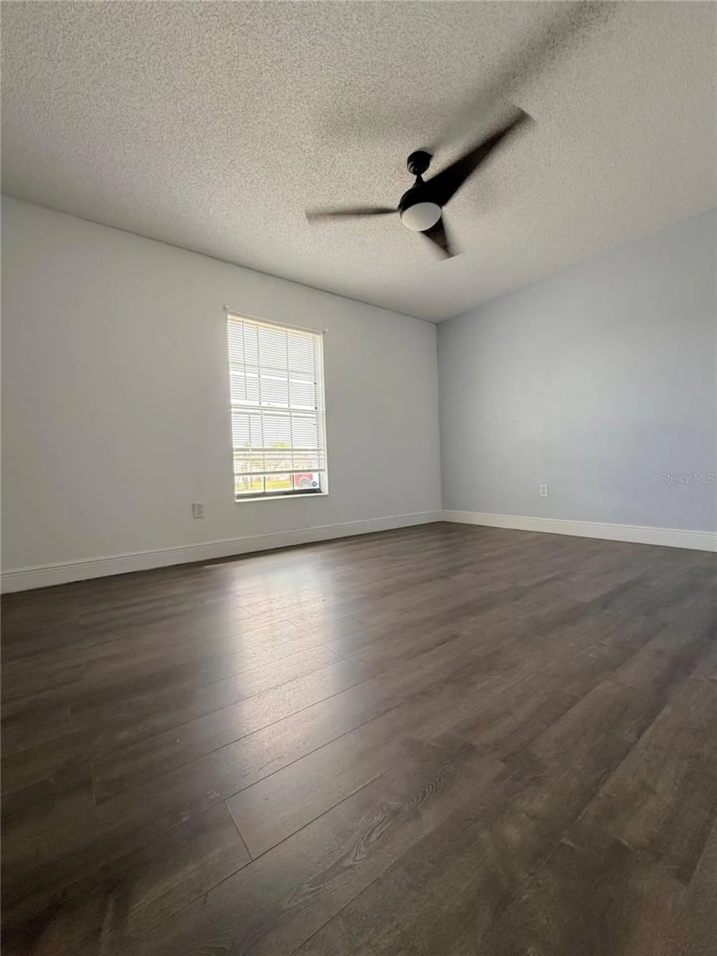 1160 Manitoba Street Deltona FL 32725