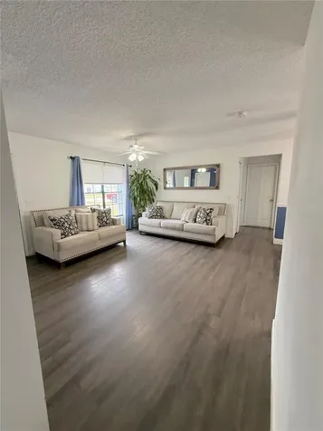 1160 Manitoba Street Deltona FL 32725