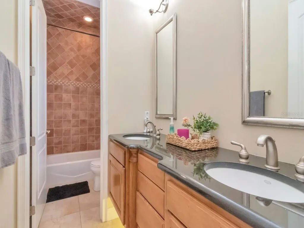 507 Driftwood Drive E Palm Harbor FL 34683