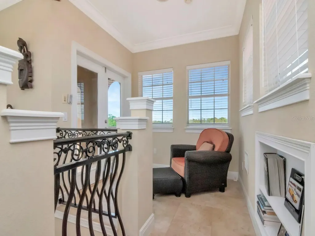 507 Driftwood Drive E Palm Harbor FL 34683
