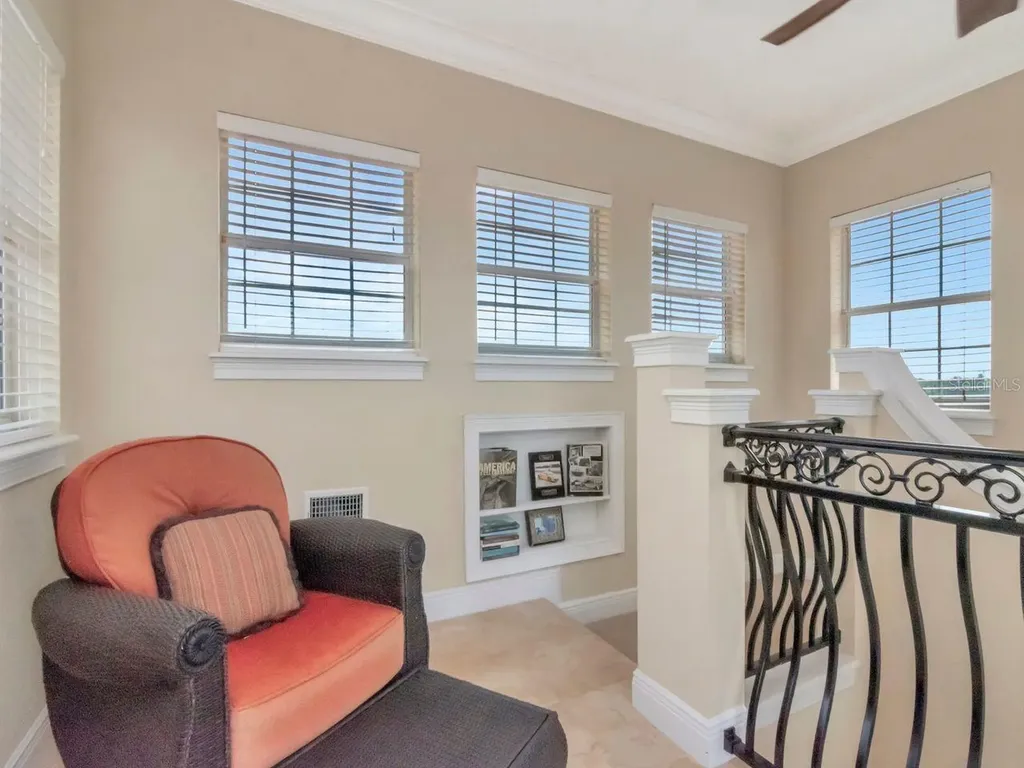507 Driftwood Drive E Palm Harbor FL 34683