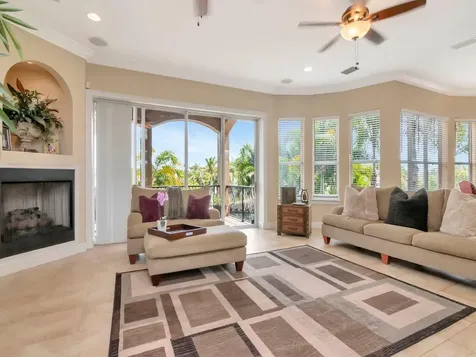 507 Driftwood Drive E Palm Harbor FL 34683