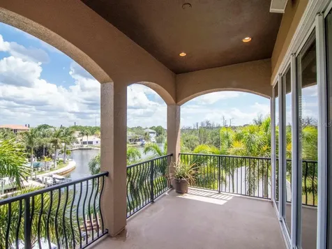 507 Driftwood Drive E Palm Harbor FL 34683