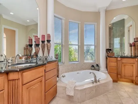 507 Driftwood Drive E Palm Harbor FL 34683