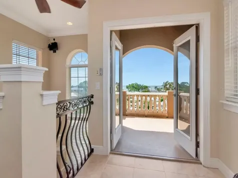 507 Driftwood Drive E Palm Harbor FL 34683