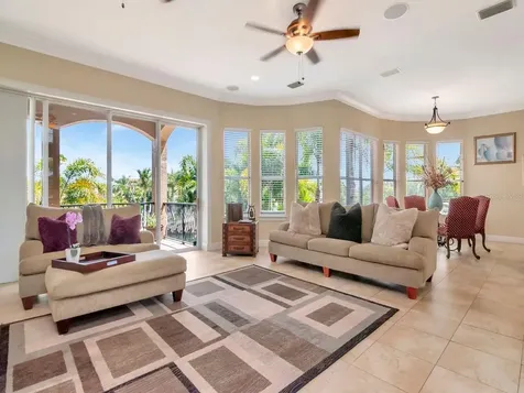 507 Driftwood Drive E Palm Harbor FL 34683