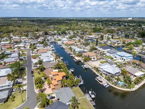 507 Driftwood Drive E Palm Harbor FL 34683