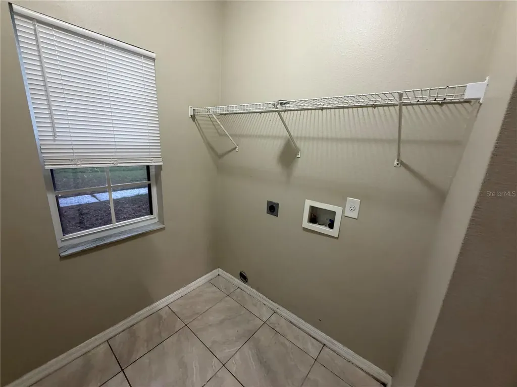 931 Van Loon Court Kissimmee FL 34758