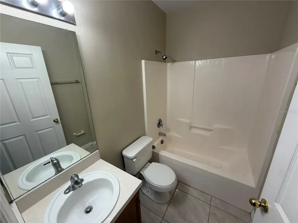 931 Van Loon Court Kissimmee FL 34758