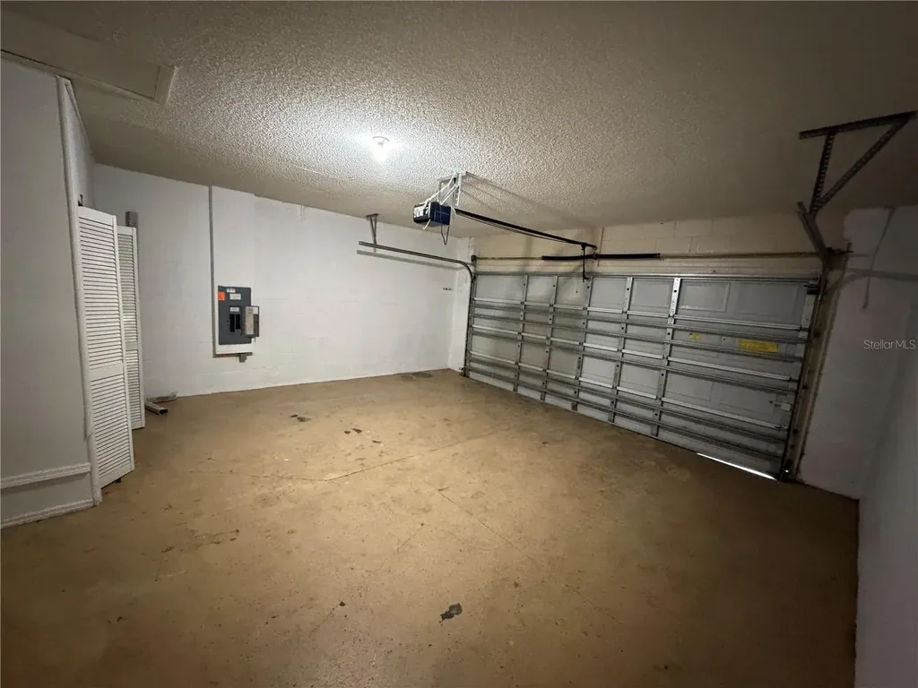 931 Van Loon Court Kissimmee FL 34758