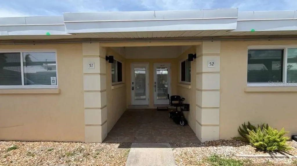 6006 Midnight Pass Road Sarasota FL 34242
