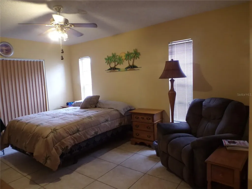 7102 12th Court E Sarasota FL 34243