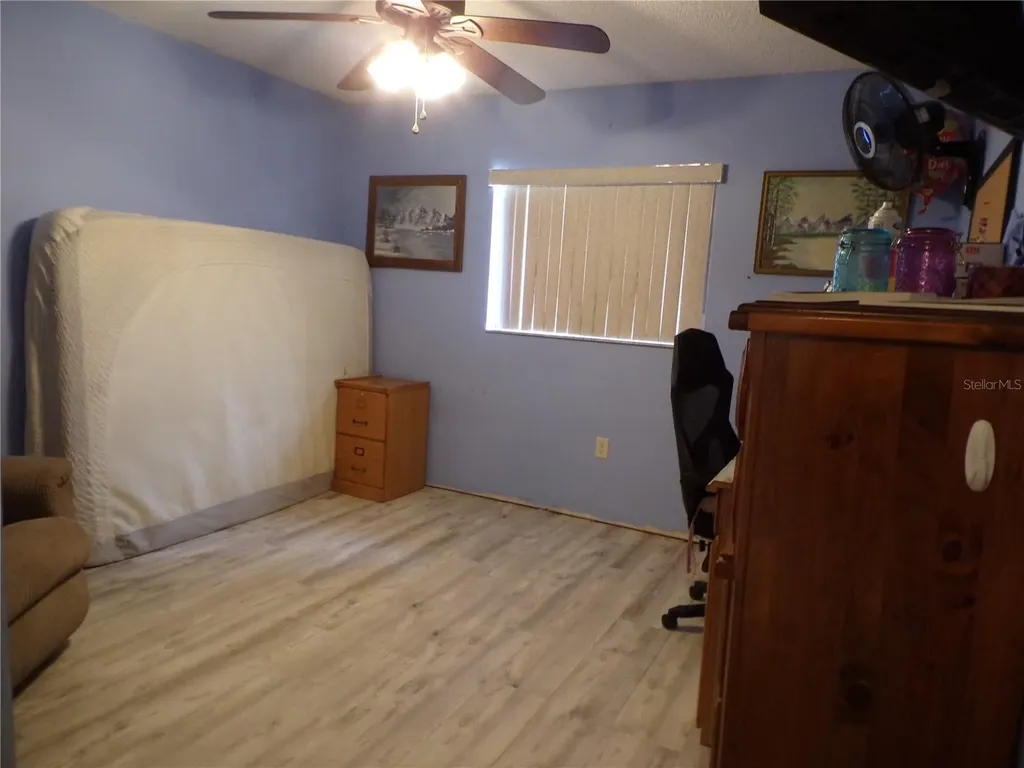 7102 12th Court E Sarasota FL 34243