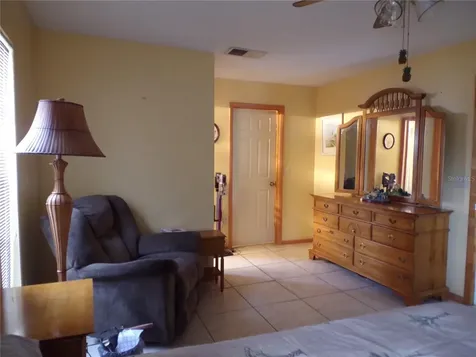 7102 12th Court E Sarasota FL 34243