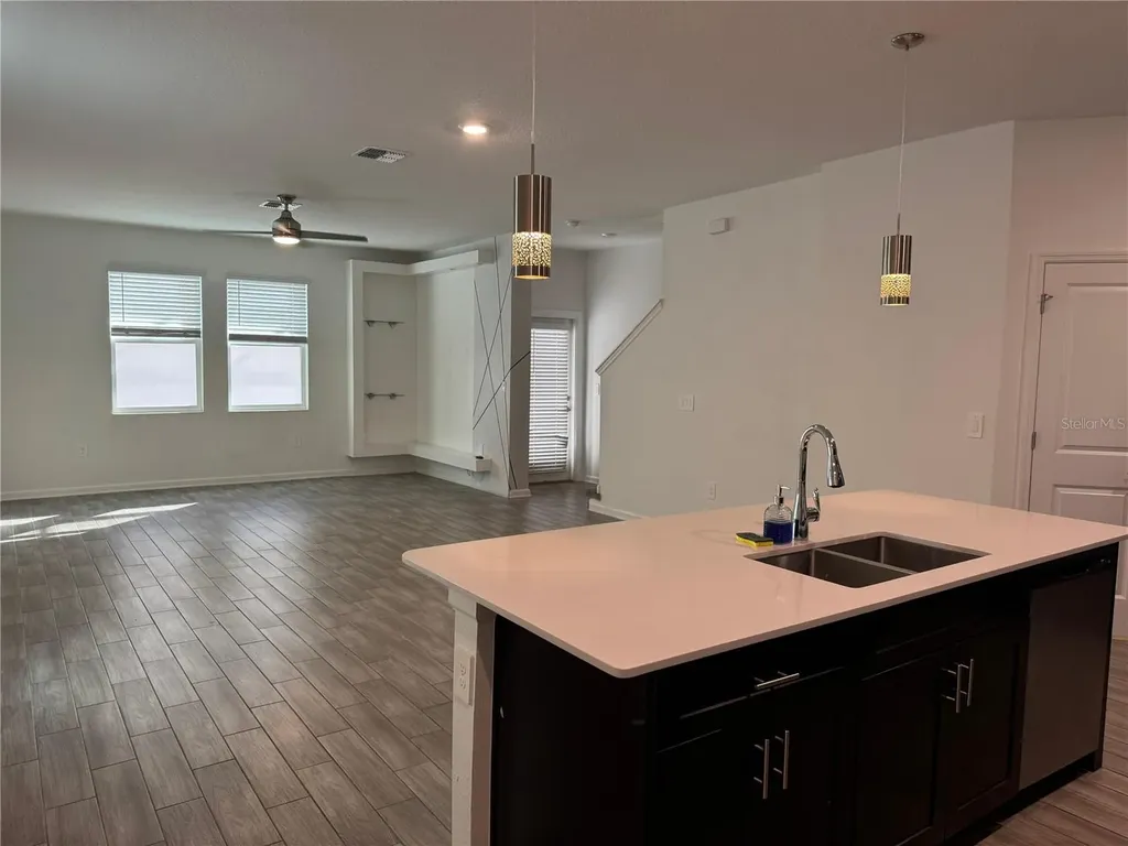 1660 Cross Prairie Parkway Kissimmee FL 34744