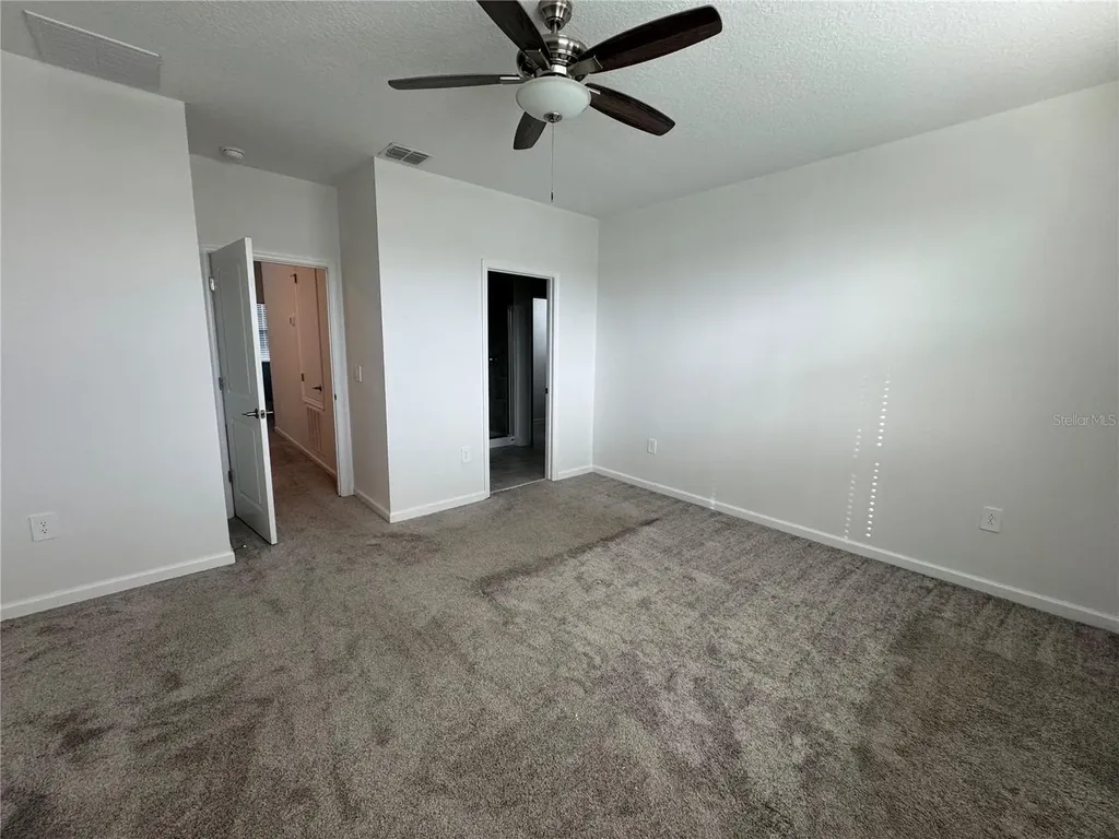 1660 Cross Prairie Parkway Kissimmee FL 34744