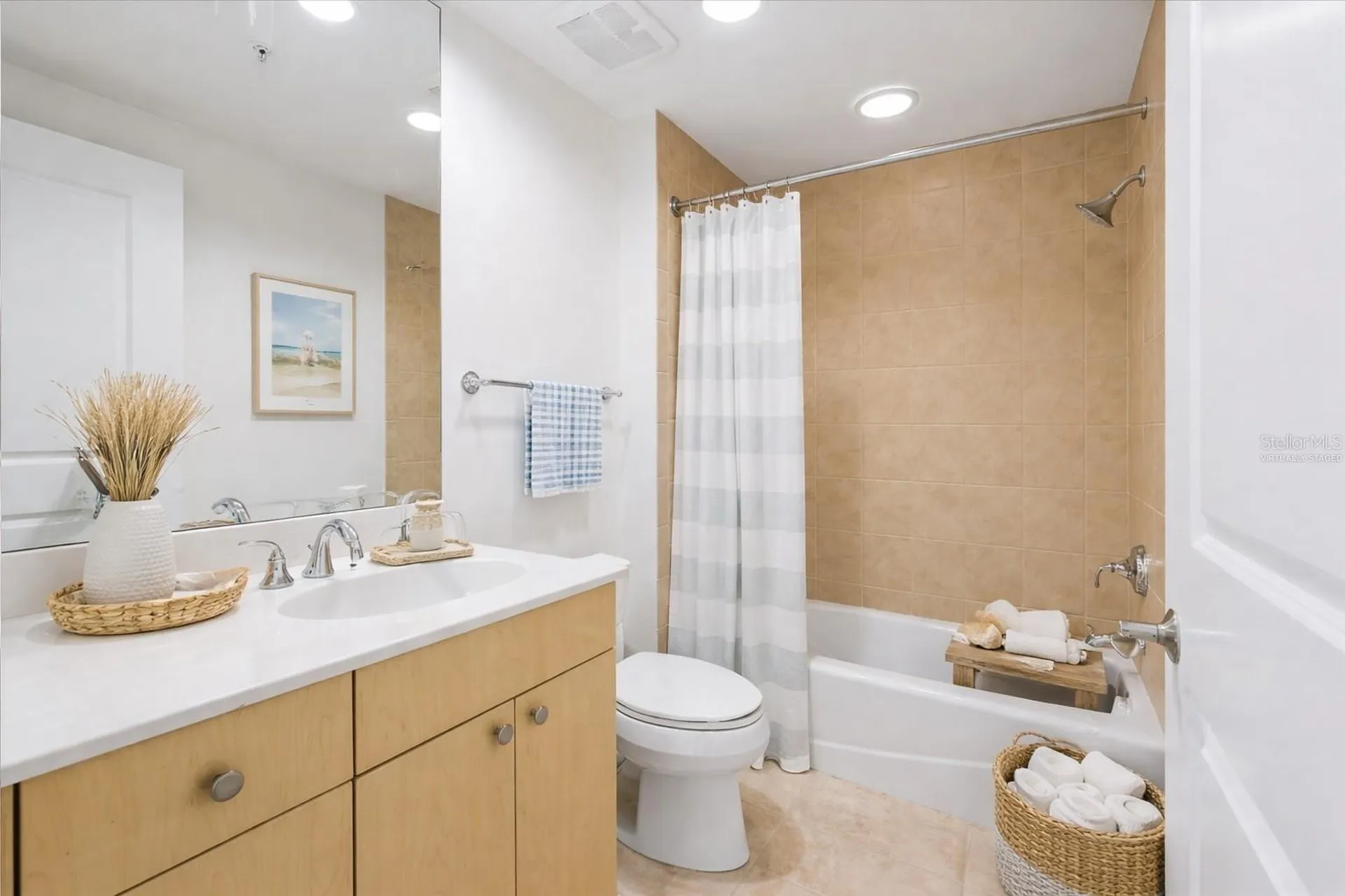 50 Central Avenue Sarasota FL 34236