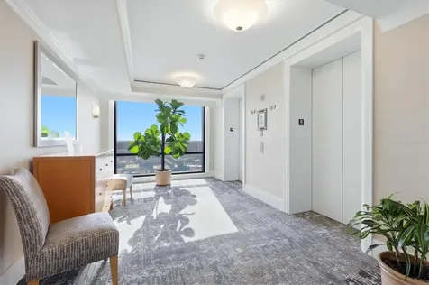 50 Central Avenue Sarasota FL 34236