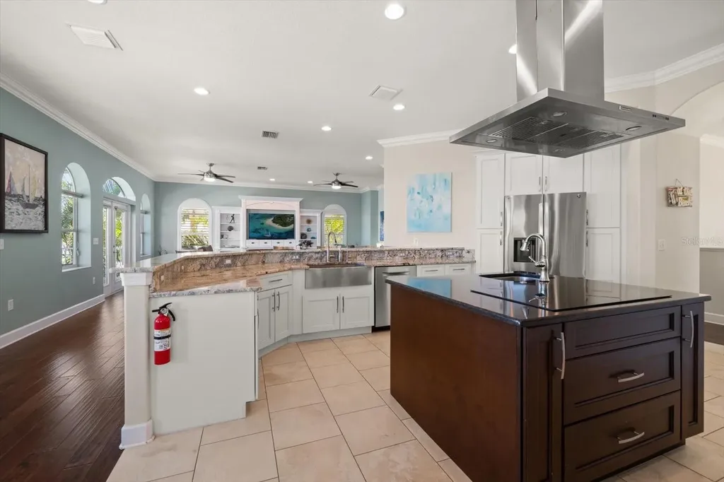 478 Harbor Drive S Indian Rocks Beach FL 33785